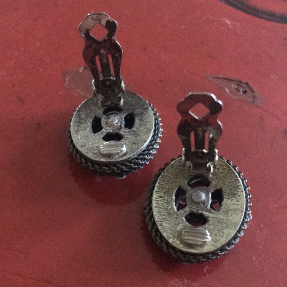 Vintage metal mesh w/flowers earrings,MCM style, goth, steam punk,Estate jewelry - Picture 4 of 5